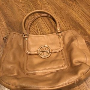 Authentic Tory Burch Amanda Hobo